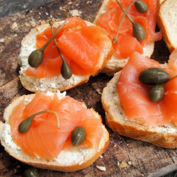 Loch Fyne Smoked Salmon Tartine (tartine Au Saumon Fumé)