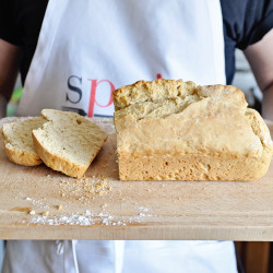 Miracle NO-KNEAD Homemade Beer Bread Recipe