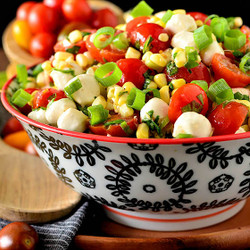 Sweet Corn Caprese Salad