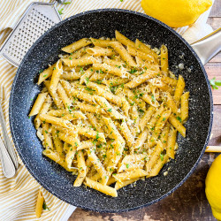 One-Pan Lemon Garlic Pasta