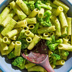 Rigatoni With Roman Broccoli Sauce