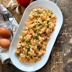 Spanish Tomato &amp; Egg Scramble | Revuelto De Tomate Murciano Recipe