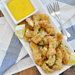 Fried Spanish Squid ¨Rabas Fritas¨ With Saffron Garlic Aioli