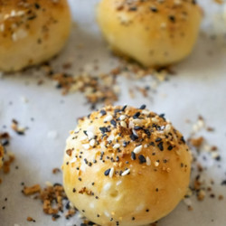 Everything Bagel Bites