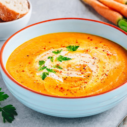 Spicy carrot and coconut soup