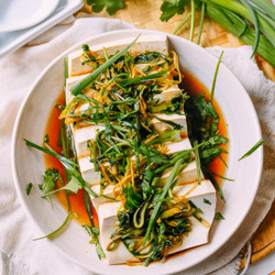 Cantonese-style Steamed Tofu