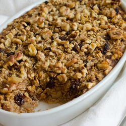 Amish-style Baked Oatmeal With Apples, Raisins &amp; Walnuts