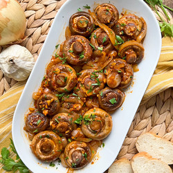 Spanish Mushrooms With Onions &amp; Garlic