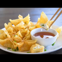 Cream Cheese Wontons Or Crab Rangoon With Sweet And Sour Sauce