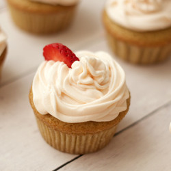 Vegan Vanilla Cupcakes
