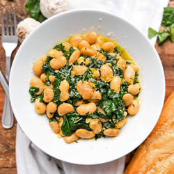 Garlic Butter Beans With Spinach