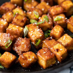 Honey Sriracha Tofu