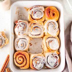 Sourdough Cinnamon Rolls With A Maple Vanilla Glaze (vegan)