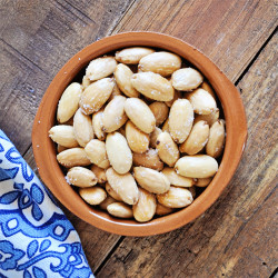 Spanish Style Fried Almonds