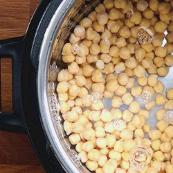 Instant Pot Chickpeas