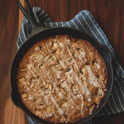 Old-fashioned Maple Apple Oat Cake