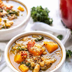 Tuscan Kale White Bean Soup