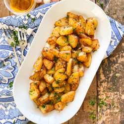 Spanish Vinegar &amp; Garlic Potatoes | Patatas Al Ajo Cabañil Recipe