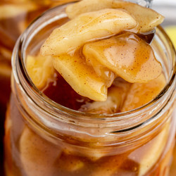 Homemade Apple Pie Filling