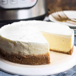 Easy Instant Pot Cheesecake