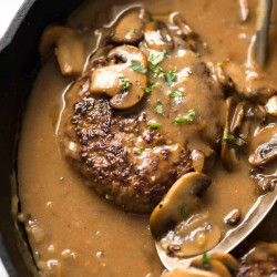 Salisbury Steak With Mushroom Gravy