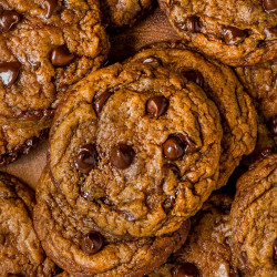 Vegan Soft Pumpkin Chocolate Chip Cookies