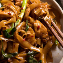 Drunken Noodles (pad Kee Mao)