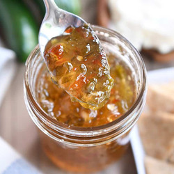 Jalapeño Jelly {a.k.a. Hot Pepper Jelly}