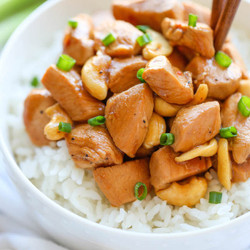 Slow Cooker Cashew Chicken