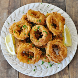 Fried Calamari With Spanish Paprika And Lemon