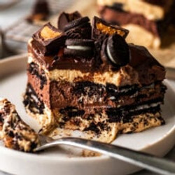 Peanut Butter Oreo Icebox Cake - Dairy Free And Vegan!