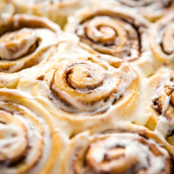 Quick and Easy Cinnamon Rolls (1 Hour Cinnamon Rolls)