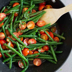 Sautéed Green Beans With Cherry Tomatoes