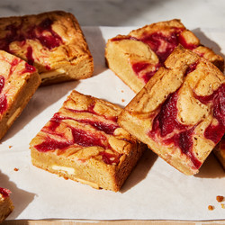 Swirled Rhubarb Bars