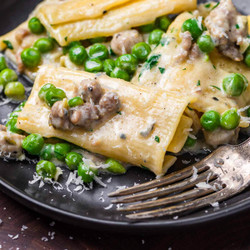 Gorgonzola Cream Sauce Pasta