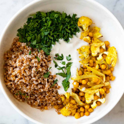 Curried Roasted Cauliflower and Farro Grain Bowl