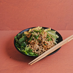 Cold Ramen Noodle Salad With Ginger And Garlic Peanut Sauce