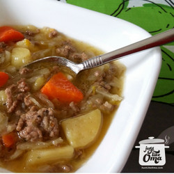 German Potato And Cabbage Soup Recipe – Oma&apos;s Kohlsuppe Mit Kartoffeln