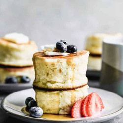 Japanese Souffle Pancakes