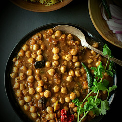 Chana Masala / Punjabi Chhole / Indian Chickpeas Curry