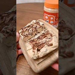 Froyo Oatmeal Cookie Bars With Pbfit Pumpkin Spice