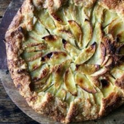 Apple-frangipane Galette