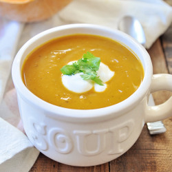 Easy Recipe For Homemade Pumpkin Soup