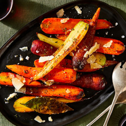 Honey-glazed Carrots With Thyme &amp; Pecorino