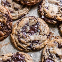 Chewy &amp; Soft Vegan Chocolate Chip Cookies (better Than Tollhouse!)