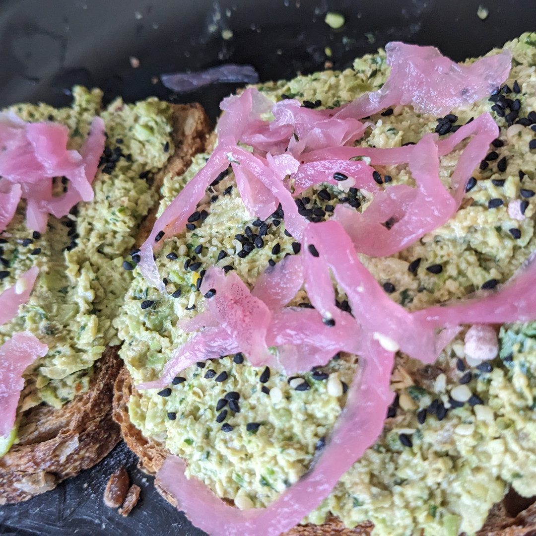  Toastie AmuseablesAvocadoアボカド新品 Amazon.com: Aurora Adorable Palm Pals Brittany Avocado Toast