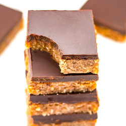Keto Chocolate Almond Slice (no-bake)