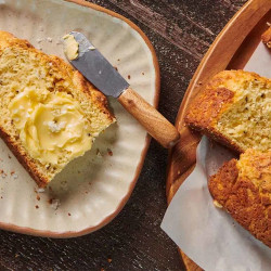 Savory Irish Cheese Soda Bread
