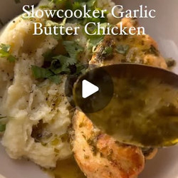 Slowcooker Garlic Butter Chicken