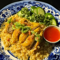 One Pot Hainanese Chicken Rice